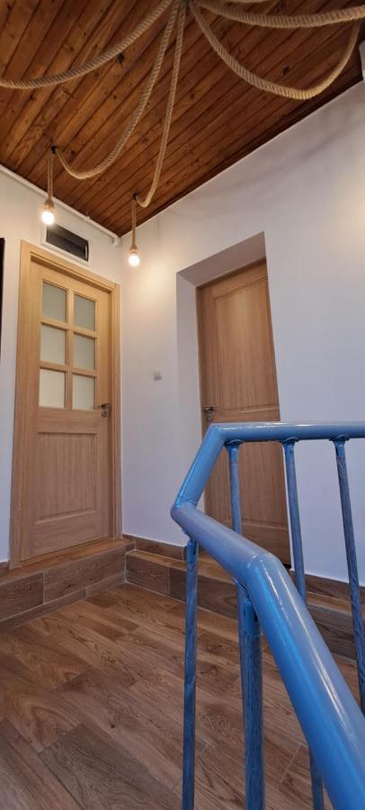 Cotroceni Accommodations Upstairs Bukarest Exteriör bild